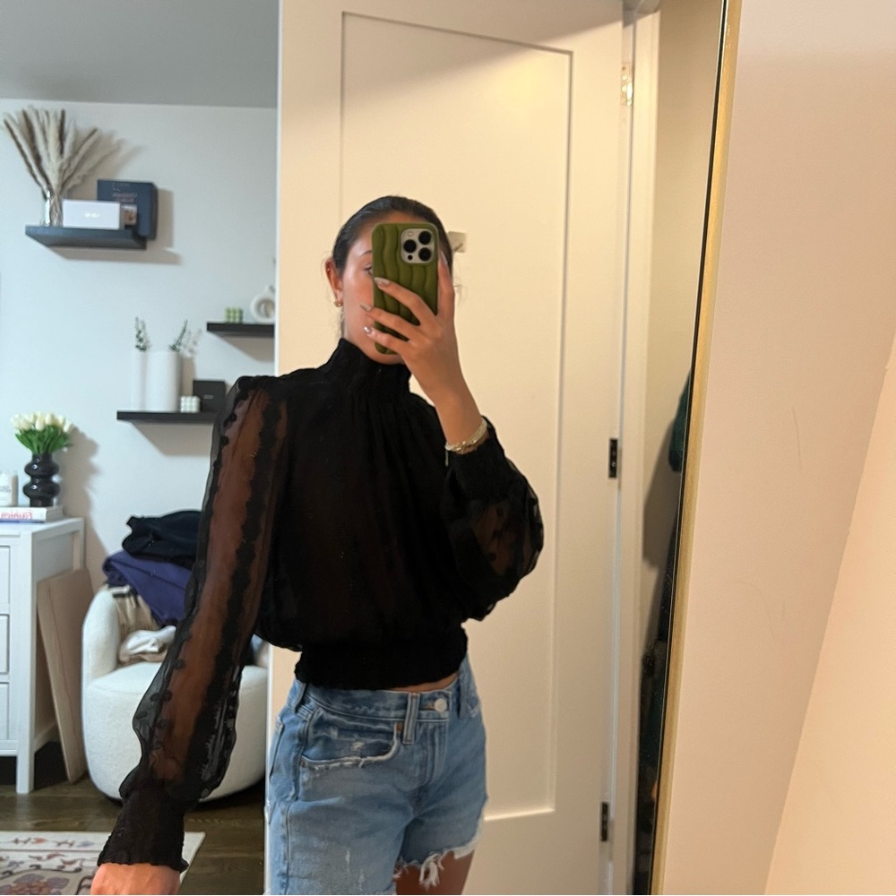 ASTR mock neck long sleeve black top